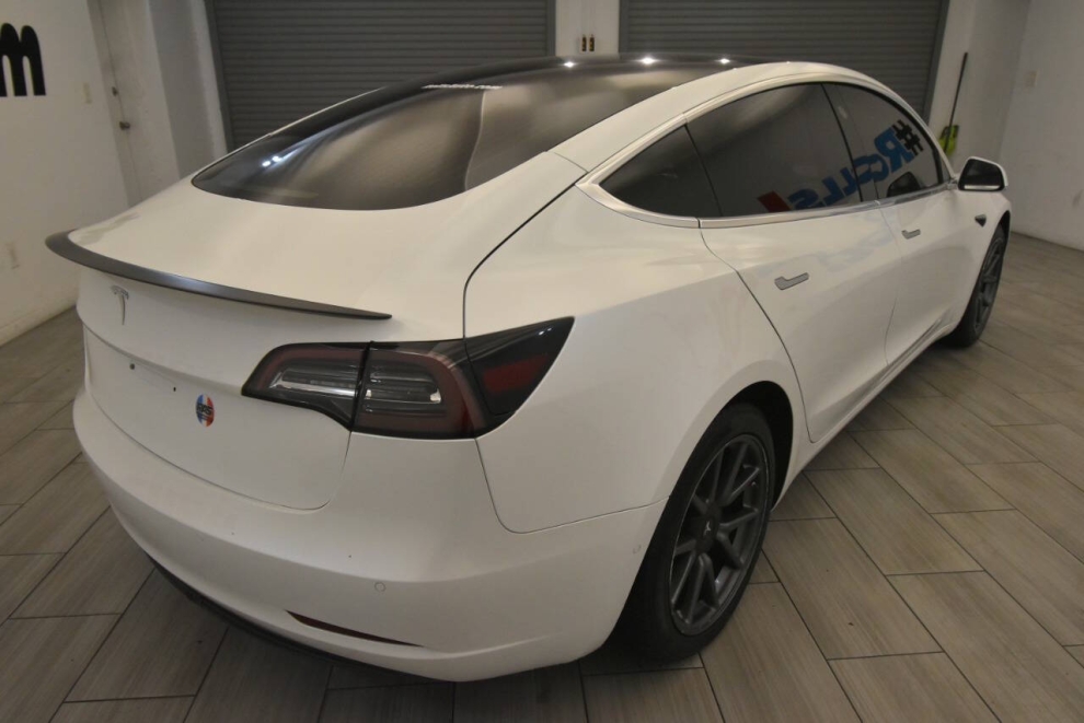 2020 Tesla Model 3 Standard Range Plus 4dr Sedan, White, Mileage: 101,429 - photo 4