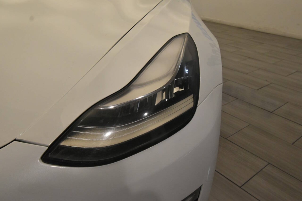2020 Tesla Model 3 Standard Range Plus 4dr Sedan, White, Mileage: 101,429 - photo 8