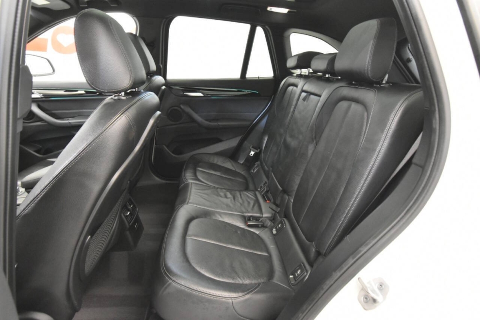 2021 BMW X1 xDrive28i AWD 4dr Sports Activity Vehicle, White, Mileage: 73,086 - photo 12