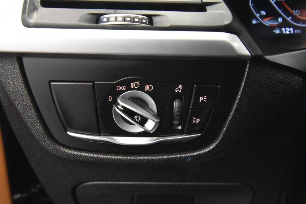 2022 BMW X4 xDrive30i AWD 4dr Sports Activity Coupe, Blue, Mileage: 72,918 - photo 28