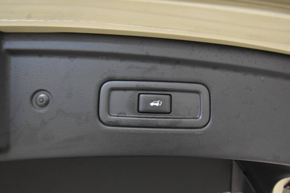 2015 Infiniti QX70 Base AWD 4dr SUV, , Mileage: 122,865 - photo 35