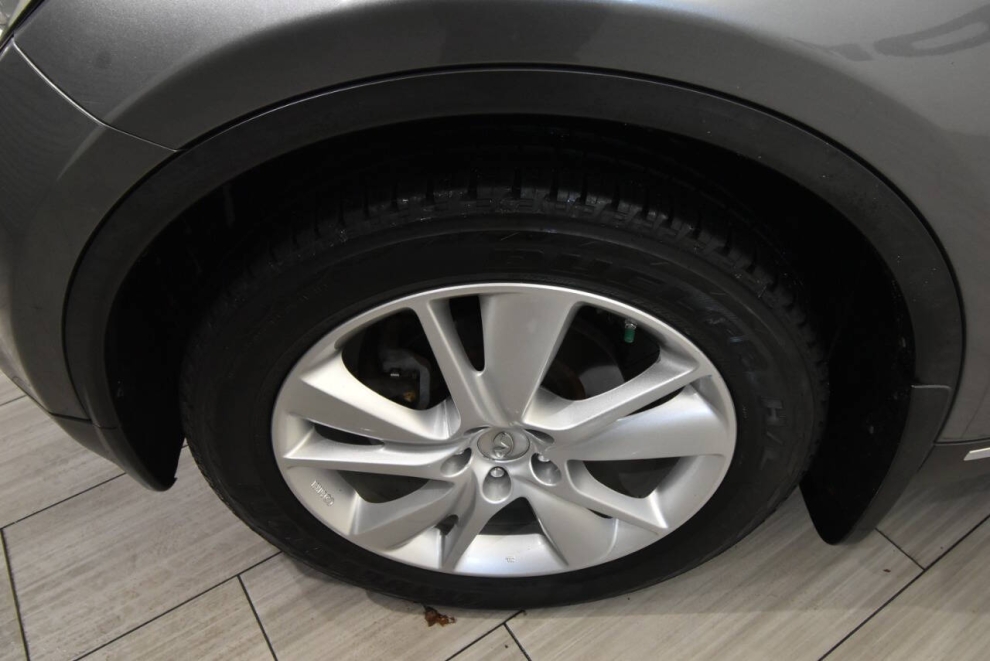 2015 Infiniti QX70 Base AWD 4dr SUV, , Mileage: 122,865 - photo 9