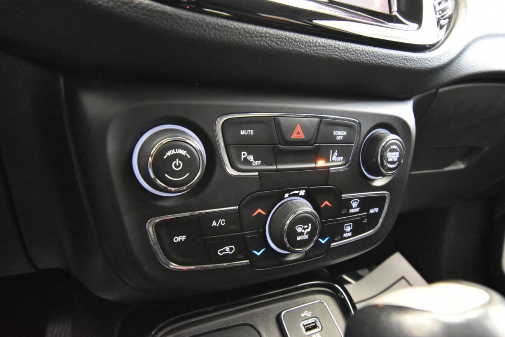 2018 Jeep Compass Limited 4x4 4dr SUV, , Mileage: 65,472 - photo 20