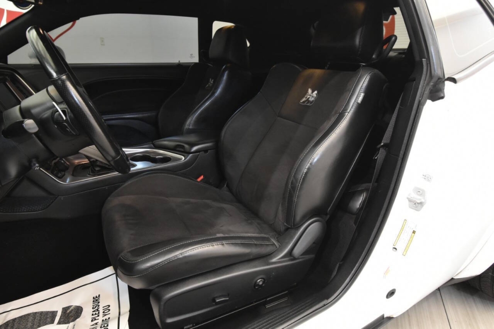 2020 Dodge Challenger SCAT PACK, , Mileage: 43,578 - photo 10