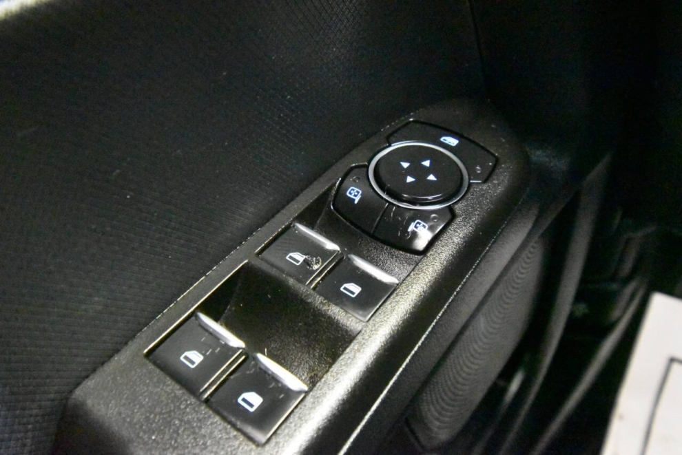 2021 Ford Bronco Sport Base AWD 4dr SUV, Gray, Mileage: 75,254 - photo 25