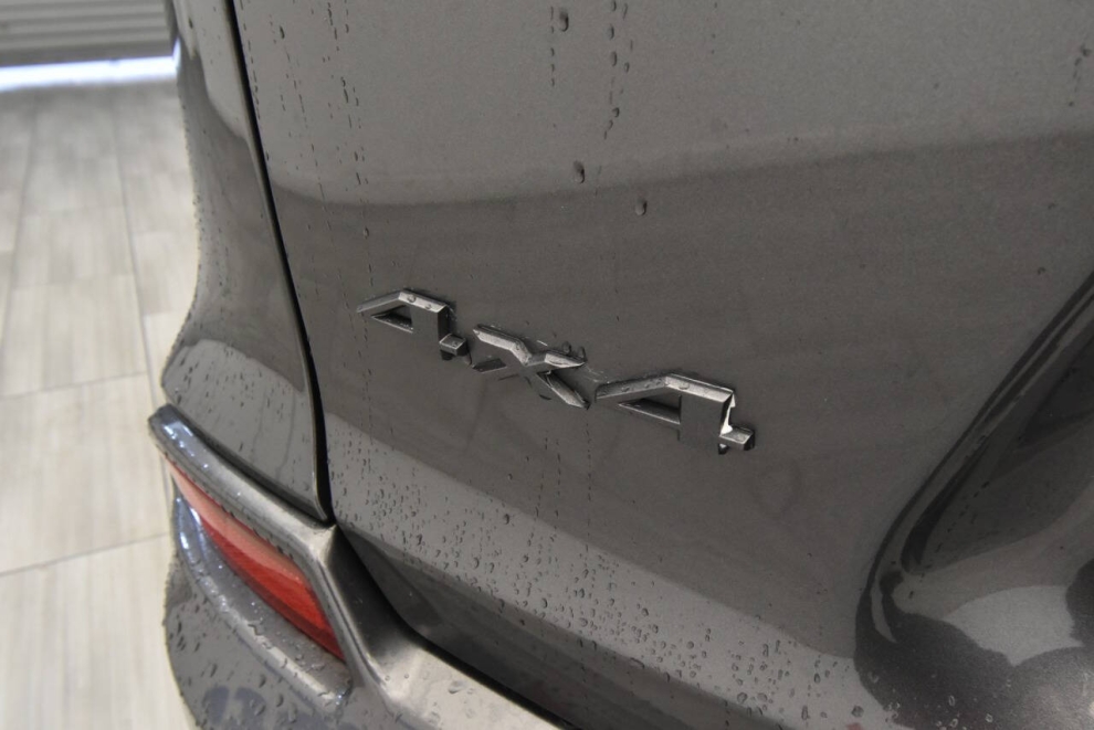 2019 Jeep Cherokee High Altitude 4x4 4dr SUV, Gray, Mileage: 60,207 - photo 30