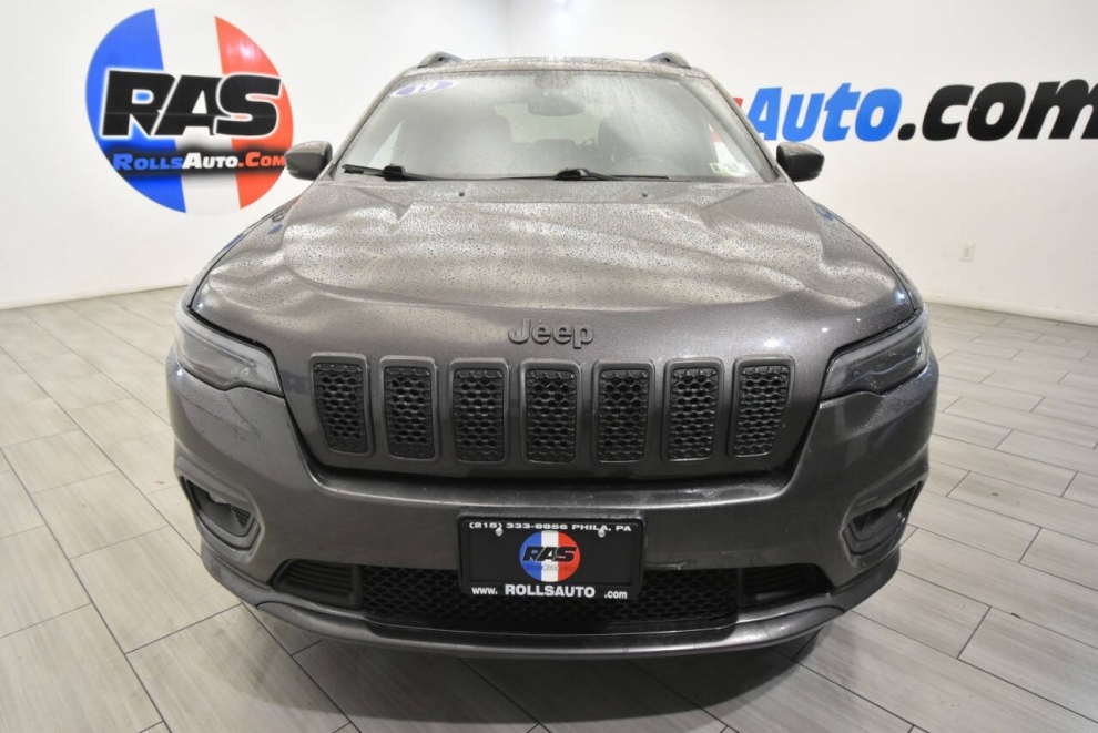 2019 Jeep Cherokee High Altitude 4x4 4dr SUV, Gray, Mileage: 60,207 - photo 7