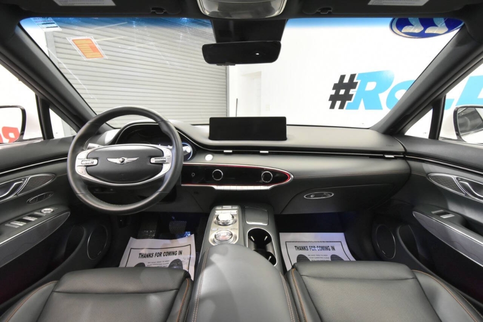 2022 Genesis GV70 2.5T Standard AWD 4dr SUV, White, Mileage: 65,042 - photo 17