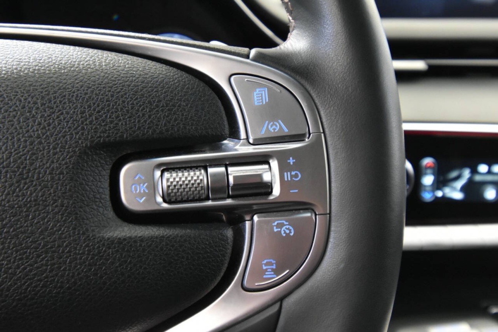 2022 Genesis GV70 2.5T Standard AWD 4dr SUV, White, Mileage: 65,042 - photo 27