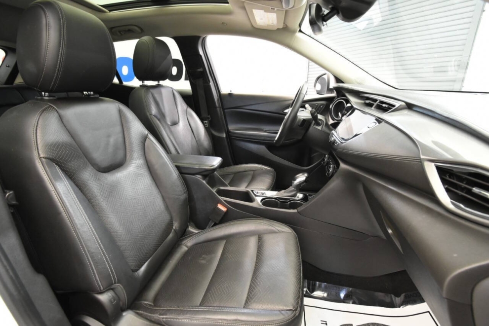 2021 Buick Encore GX Essence 4dr Crossover, White, Mileage: 73,053 - photo 14