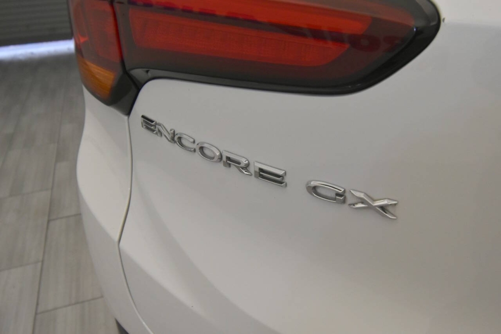 2021 Buick Encore GX Essence 4dr Crossover, White, Mileage: 73,053 - photo 31