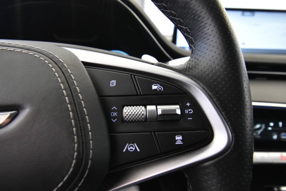 2023 Genesis GV70 2.5T Standard AWD 4dr SUV, Burdeos, Mileage: 91,633 - photo 25