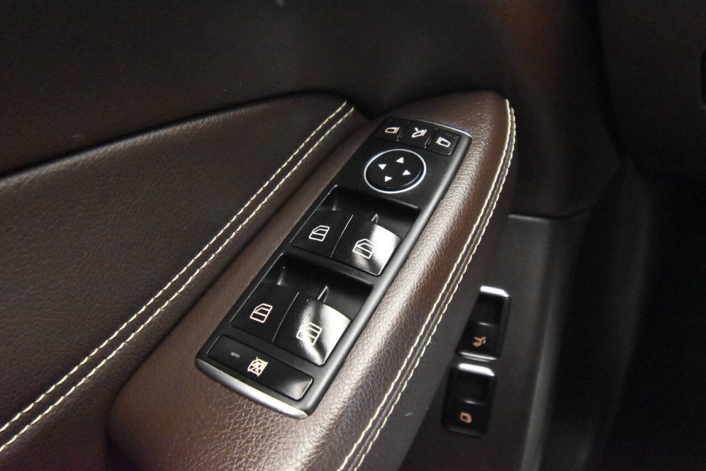 2019 Mercedes-Benz GLS GLS 450 AWD 4MATIC 4dr SUV, White, Mileage: 77,690 - photo 32