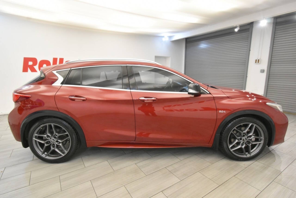 2017 Infiniti QX30 Sport 4dr Crossover, Red, Mileage: 99,636 - photo 5