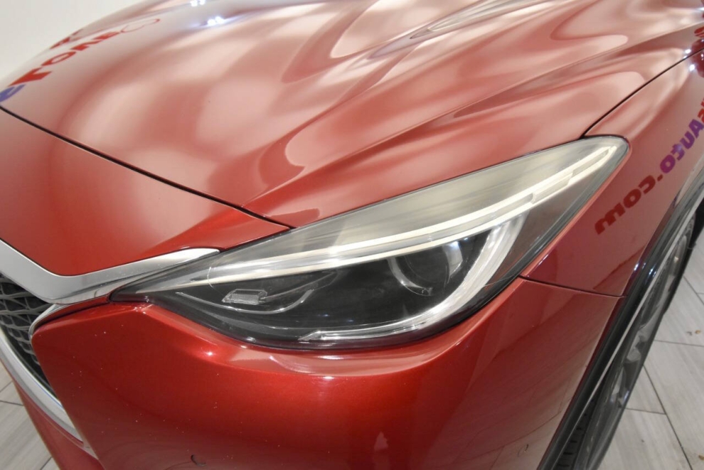 2017 Infiniti QX30 Sport 4dr Crossover, Red, Mileage: 99,636 - photo 7