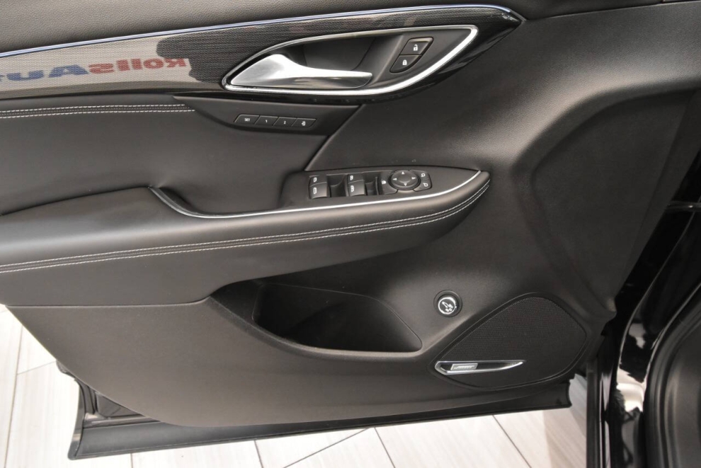 2022 Buick Envision Essence AWD 4dr Crossover, Black, Mileage: 41,525 - photo 12