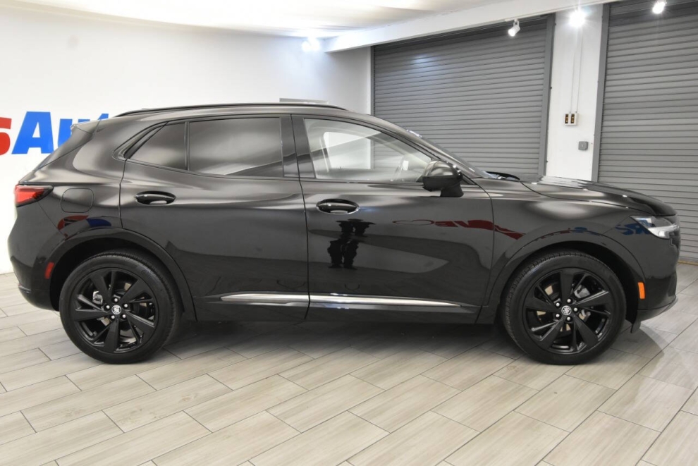 2022 Buick Envision Essence AWD 4dr Crossover, Black, Mileage: 41,525 - photo 5