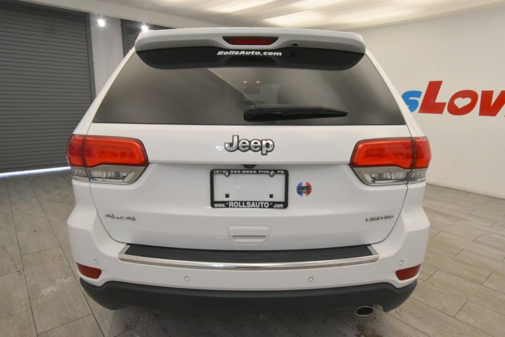 2018 Jeep Grand Cherokee Limited 4x4 4dr SUV, White, Mileage: 77,604 - photo 3