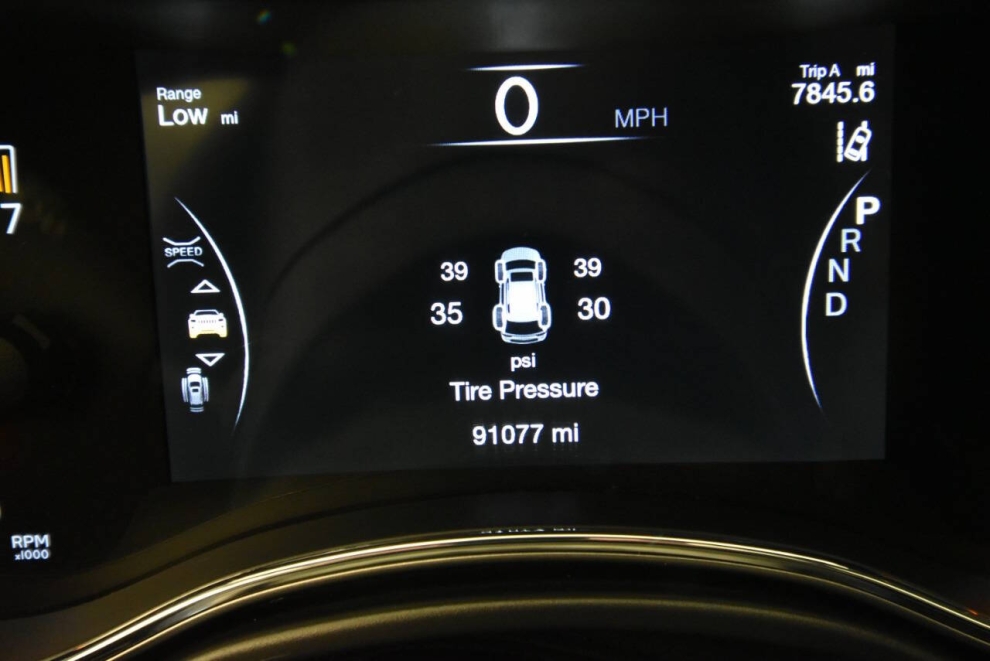 2021 Jeep Grand Cherokee Laredo X 4x4 4dr SUV, Gray, Mileage: 91,065 - photo 27