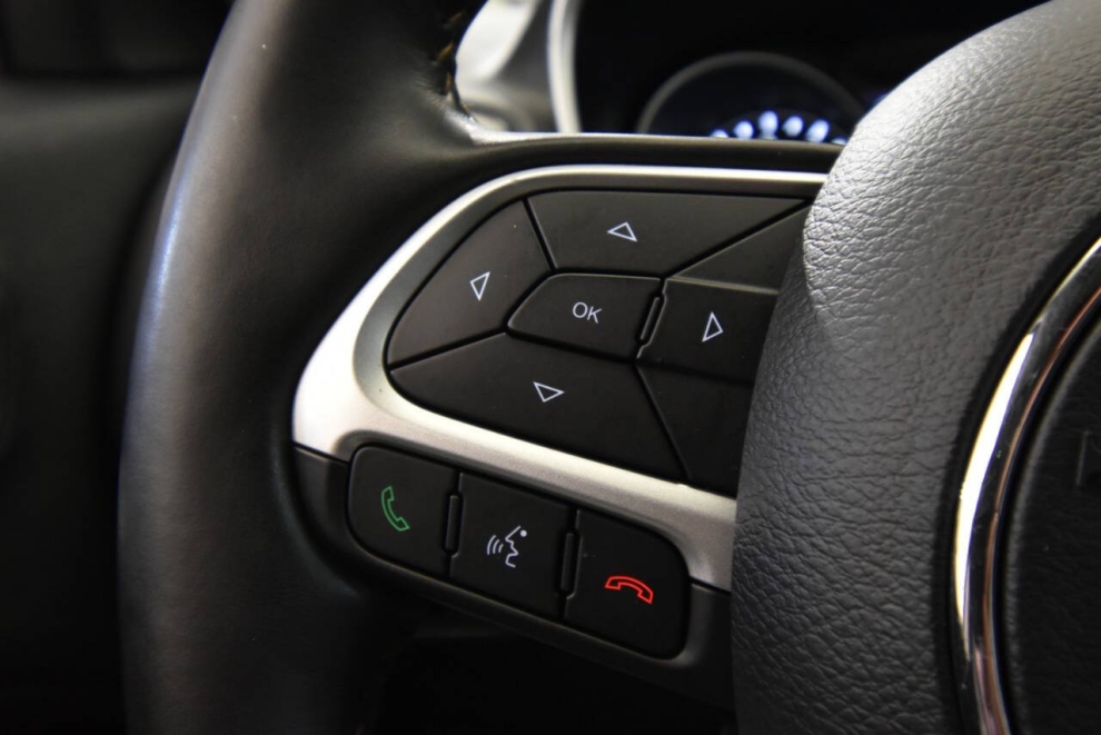 2020 Jeep Compass Limited 4x4 4dr SUV, Gray, Mileage: 56,334 - photo 25