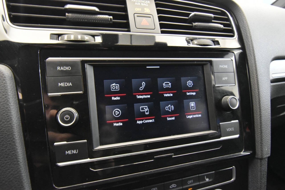 2020 Volkswagen Golf GTI SE 4dr Hatchback 6M, Black, Mileage: 63,068 - photo 21