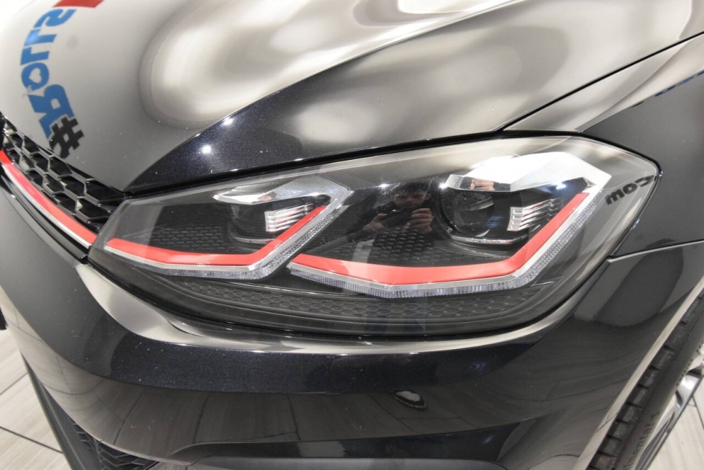 2020 Volkswagen Golf GTI SE 4dr Hatchback 6M, Black, Mileage: 63,068 - photo 8