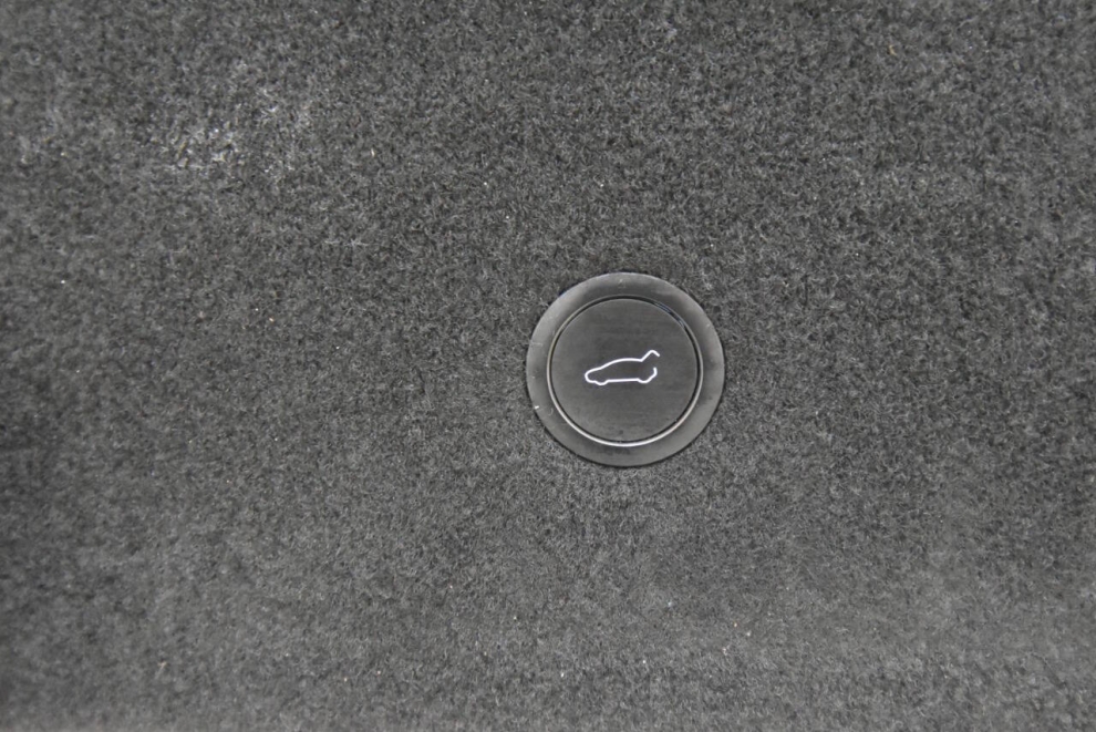 2021 Tesla Model S Long Range AWD 4dr Liftback, White, Mileage: 72,026 - photo 26