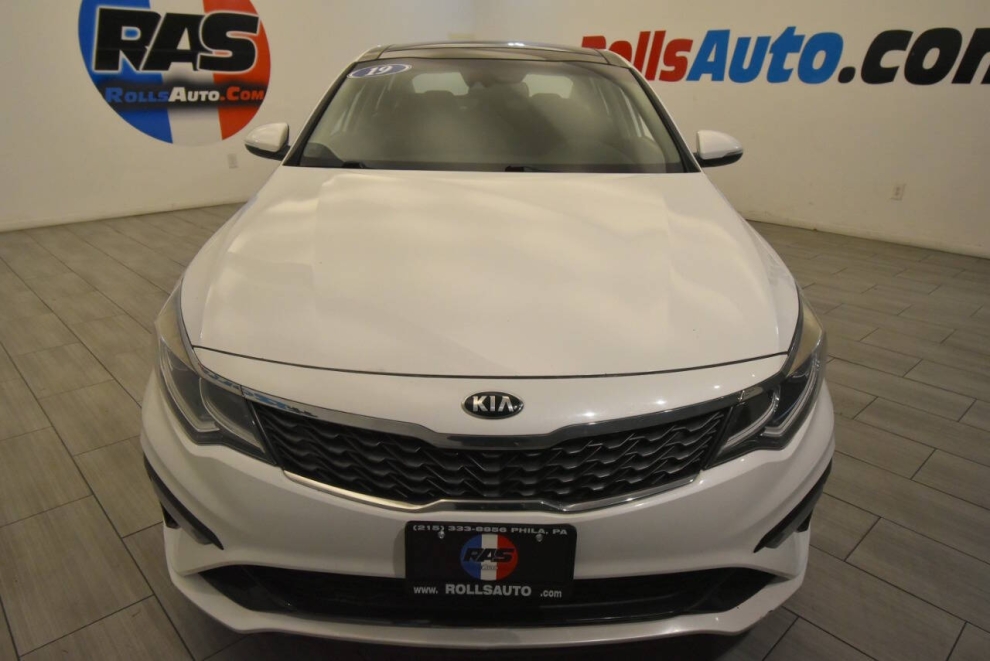 2019 Kia Optima LX 4dr Sedan, White, Mileage: 99,331 - photo 7