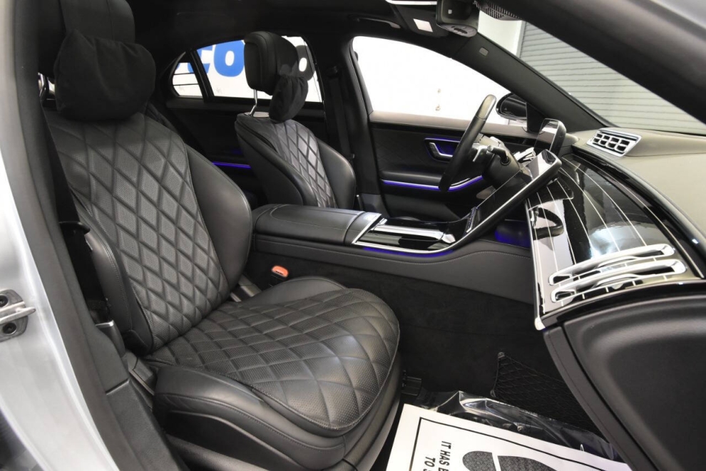 2022 Mercedes-Benz S-Class S 500 4MATIC AWD 4dr Sedan, Silver, Mileage: 40,476 - photo 14