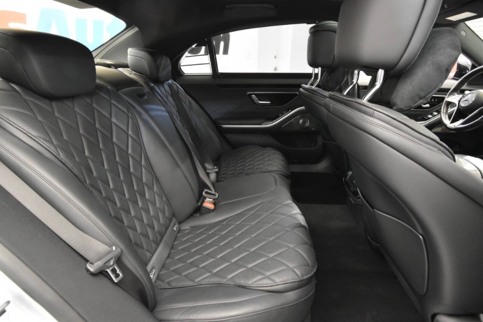 2022 Mercedes-Benz S-Class S 500 4MATIC AWD 4dr Sedan, Silver, Mileage: 40,476 - photo 15