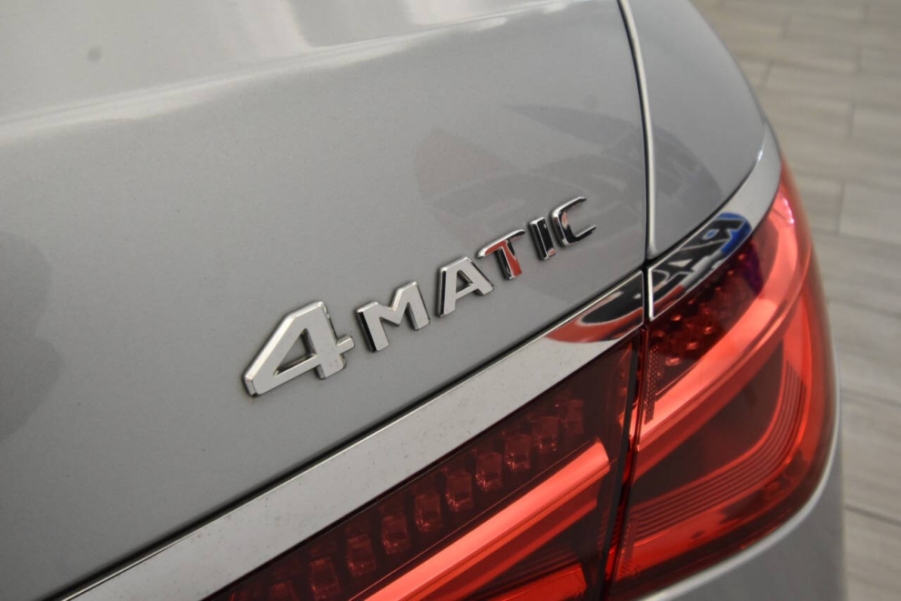 2022 Mercedes-Benz S-Class S 500 4MATIC AWD 4dr Sedan, Silver, Mileage: 40,476 - photo 31