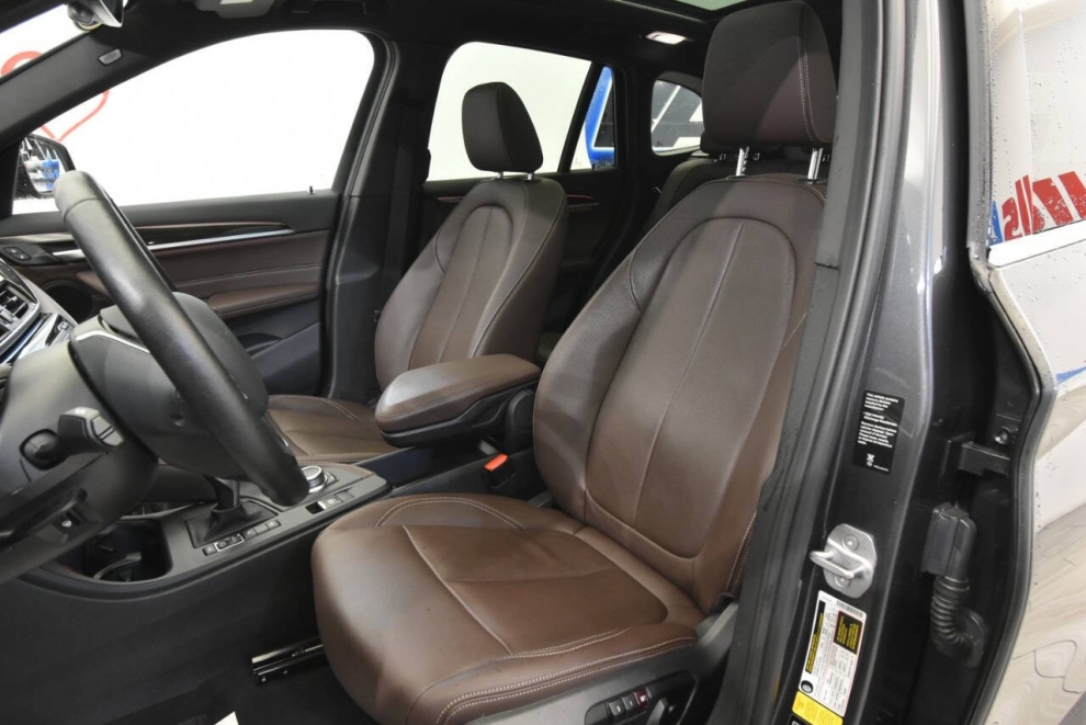 2021 BMW X1 xDrive28i AWD 4dr Sports Activity Vehicle, Gray, Mileage: 24,328 - photo 10