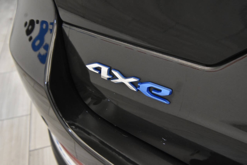 2023 Jeep Grand Cherokee, Negro, Mileage: 28,007 - photo 31