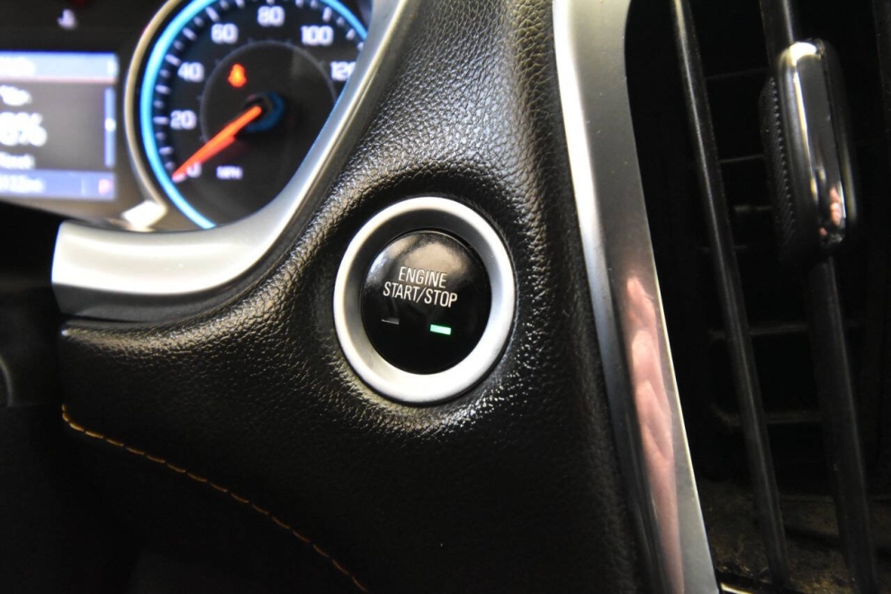 2020 Chevrolet Traverse RS 4x4 4dr SUV, Gray, Mileage: 105,105 - photo 24