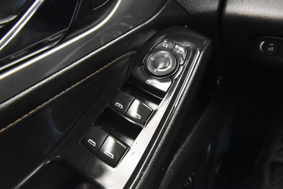 2020 Chevrolet Traverse RS 4x4 4dr SUV, Gray, Mileage: 105,105 - photo 30