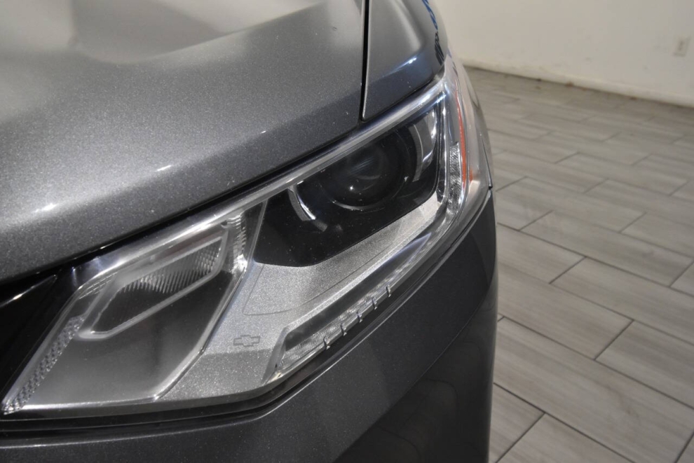 2020 Chevrolet Traverse RS 4x4 4dr SUV, Gray, Mileage: 105,105 - photo 8