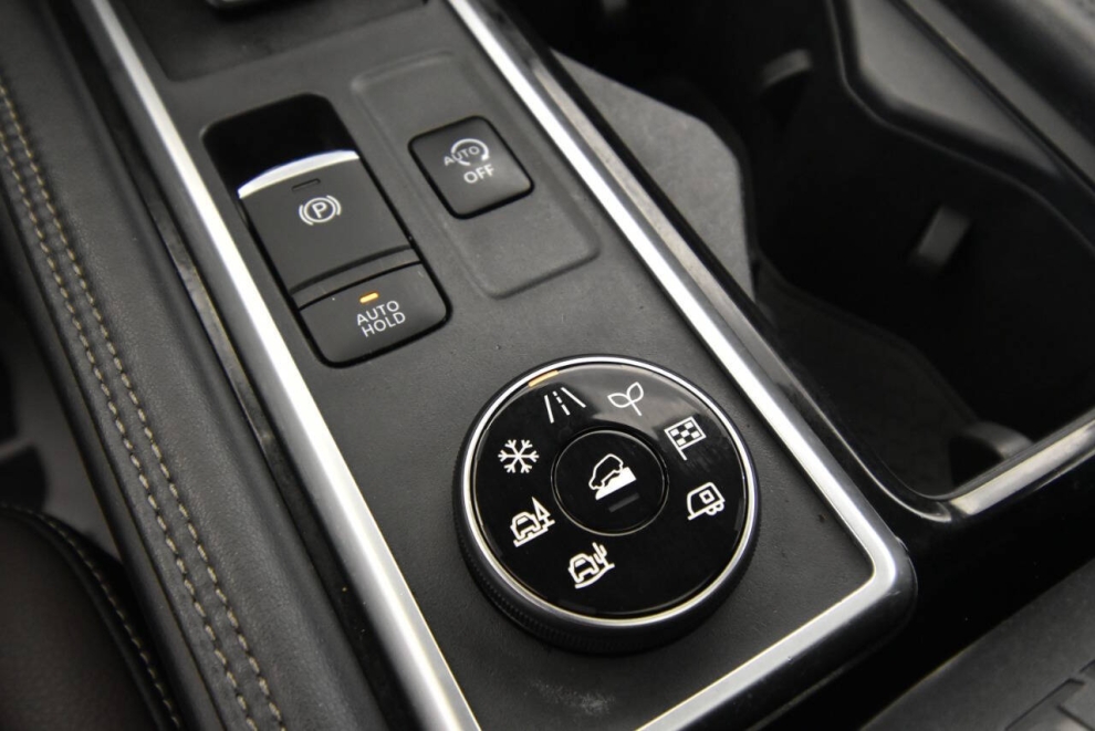 2022 Nissan Pathfinder Platinum AWD 4dr SUV, Gray, Mileage: 81,595 - photo 20