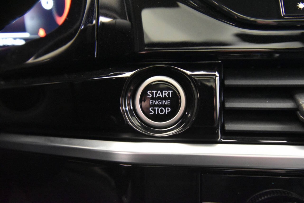 2022 Nissan Pathfinder Platinum AWD 4dr SUV, Gray, Mileage: 81,595 - photo 25