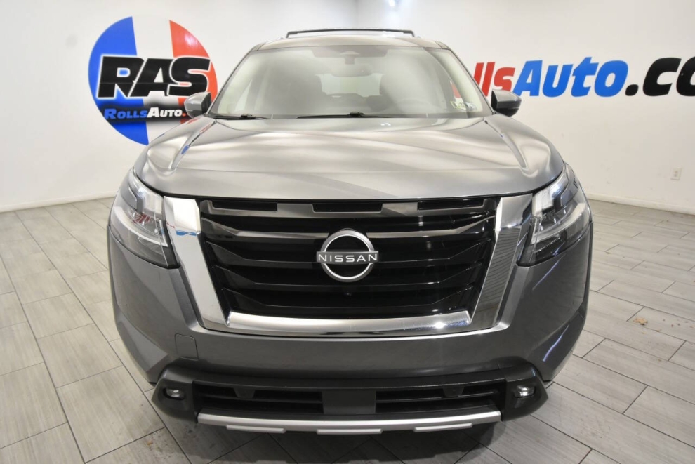 2022 Nissan Pathfinder Platinum AWD 4dr SUV, Gray, Mileage: 81,595 - photo 7