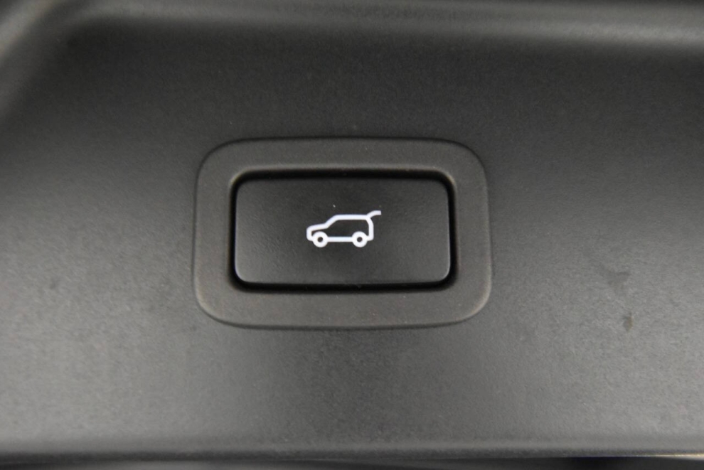 2021 Land Rover Range Rover P525 HSE Westminster Edition AWD LWB 4dr SUV, Gray, Mileage: 74,772 - photo 36