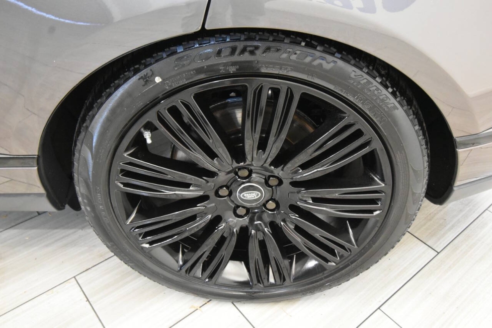 2021 Land Rover Range Rover P525 HSE Westminster Edition AWD LWB 4dr SUV, Gray, Mileage: 74,772 - photo 9