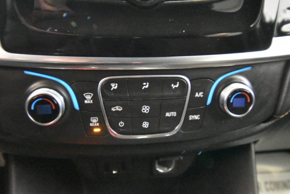 2019 Chevrolet Traverse LT Cloth 4dr SUV w/1LT, Gray, Mileage: 93,113 - photo 20