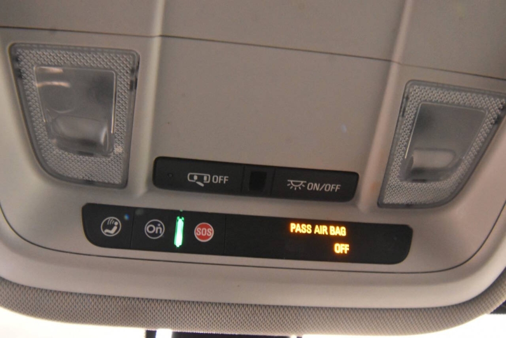 2019 Chevrolet Traverse LT Cloth 4dr SUV w/1LT, Gray, Mileage: 93,113 - photo 23