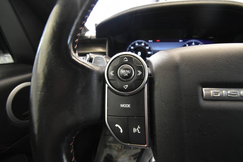 2018 Land Rover Discovery HSE AWD 4dr SUV, Silver, Mileage: 87,120 - photo 26