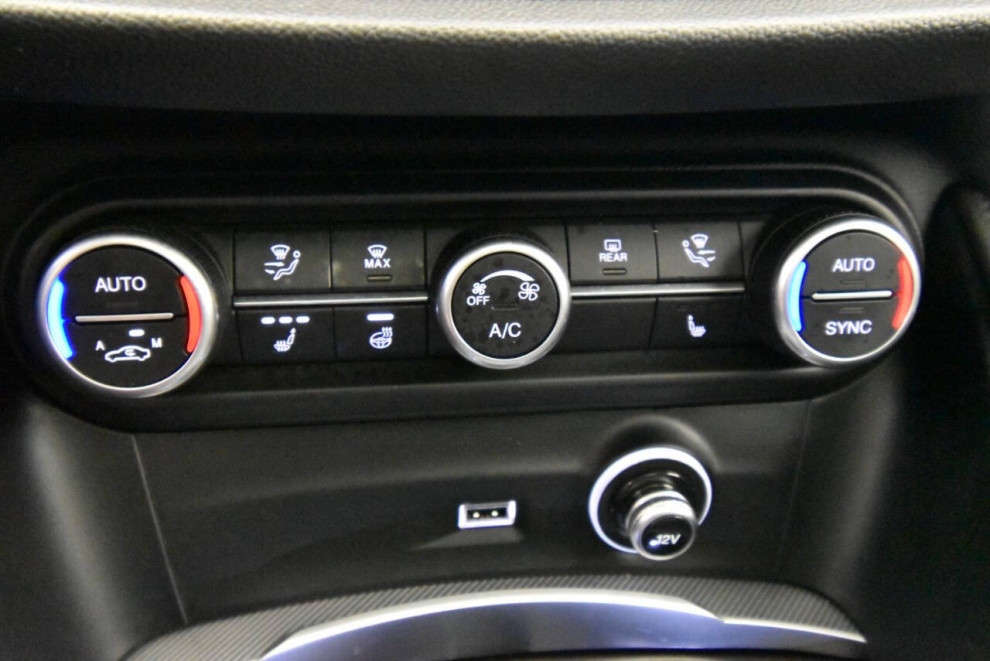 2023 Alfa Romeo Stelvio Veloce AWD 4dr Crossover, Gray, Mileage: 47,854 - photo 21