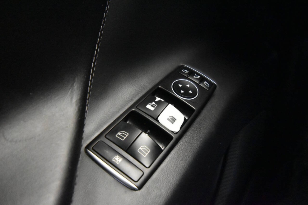 2016 Tesla Model X 90D AWD 4dr SUV, Black, Mileage: 48,000 - photo 25