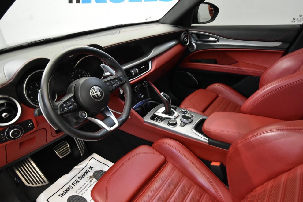 2021 Alfa Romeo Stelvio Ti AWD 4dr Crossover, Black, Mileage: 66,574 - photo 11