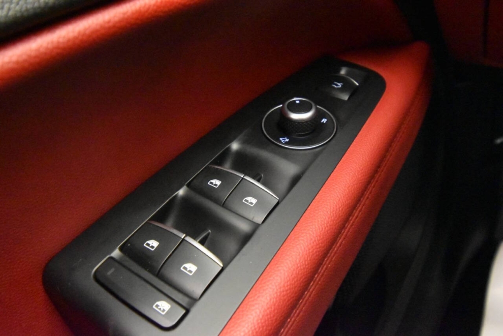 2021 Alfa Romeo Stelvio Ti AWD 4dr Crossover, Black, Mileage: 66,574 - photo 29