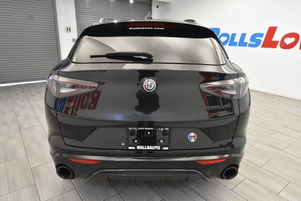2021 Alfa Romeo Stelvio Ti AWD 4dr Crossover, Black, Mileage: 66,574 - photo 3