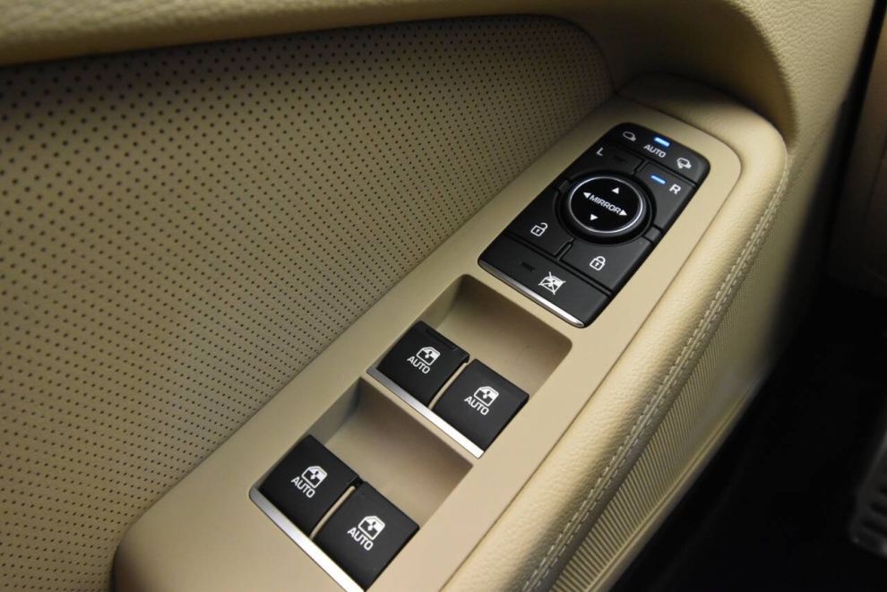 2020 Genesis G80 3.8 AWD 4dr Sedan, Azul, Mileage: 63,941 - photo 31